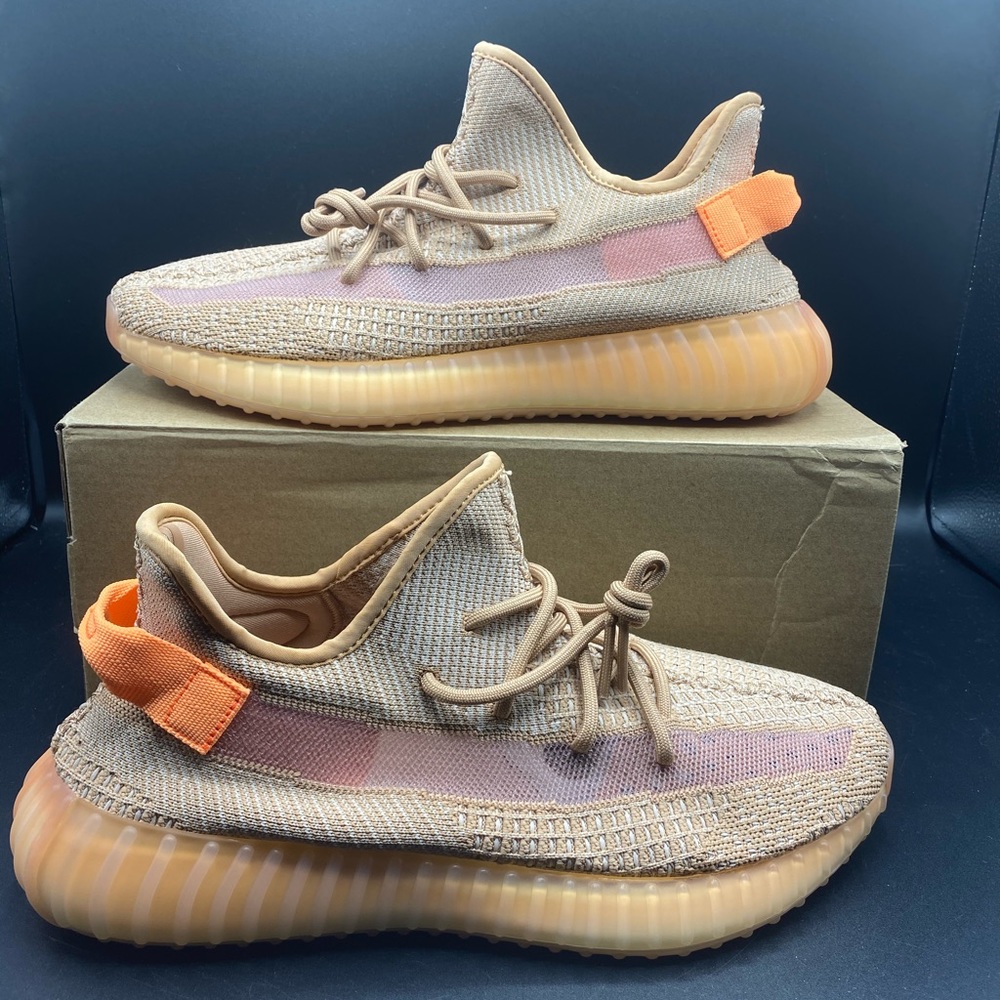 CLAY YEEZY 350 V2